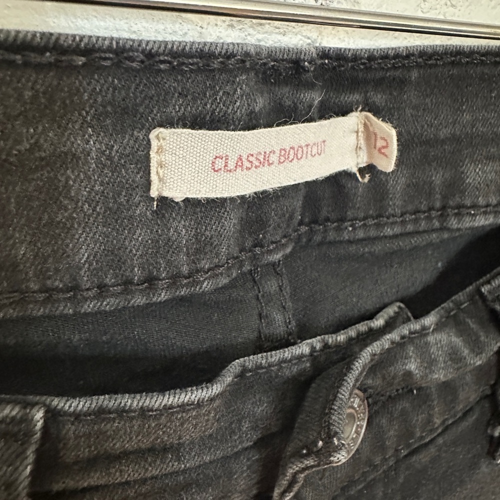 Levi’s Women’s Black Stretch Bootcut Jeans Size 12 - Picture 5 of 5